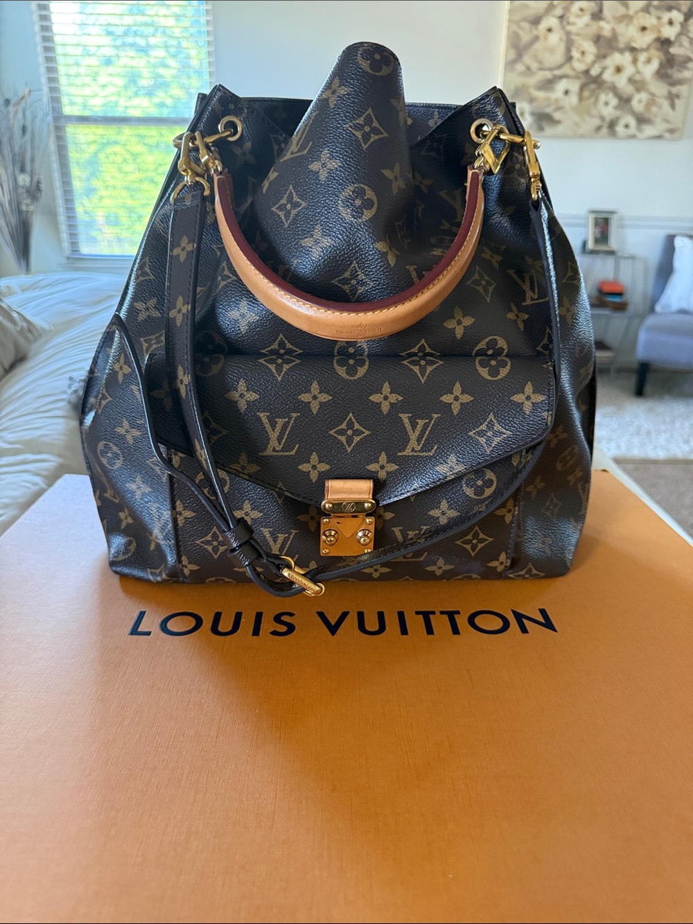 Louis Vuitton Monogram Canvas Drawstring Shoulder Bag - Brown/Gold Hardware